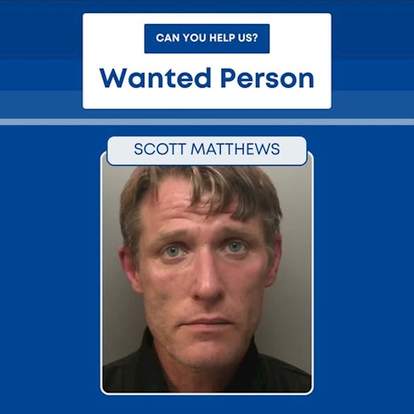 Picture of Scott Matthews.

Matthews is described as a White man around 5'11