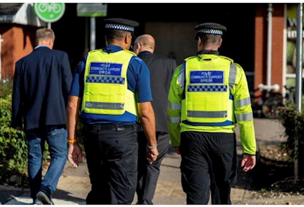 2 officers on patrol